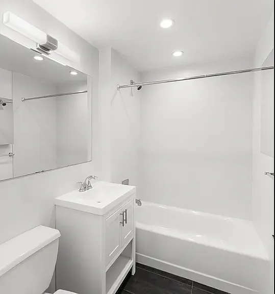 1955 1st Ave #627 — Photo 7