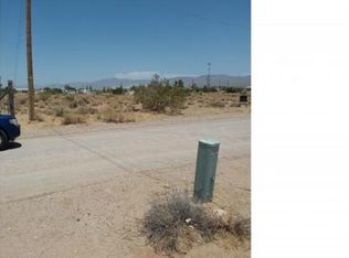 5903 W Burro Dr, Golden Valley, AZ 86413