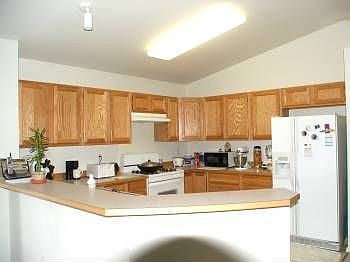 2nd image of 1165 W Josselin Ln