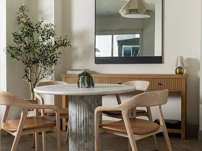 Veda Luxury Apartments — Photo 9