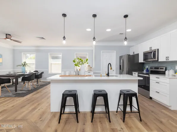 9425 WHITTINGTON Drive, Jacksonville, FL 32257