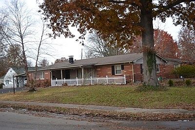 5th image of 600 E Hemingway Dr
