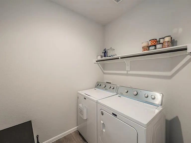 Picture 16