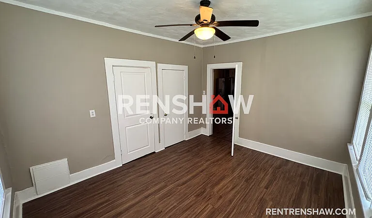 3644 Faxon Ave — Photo 8