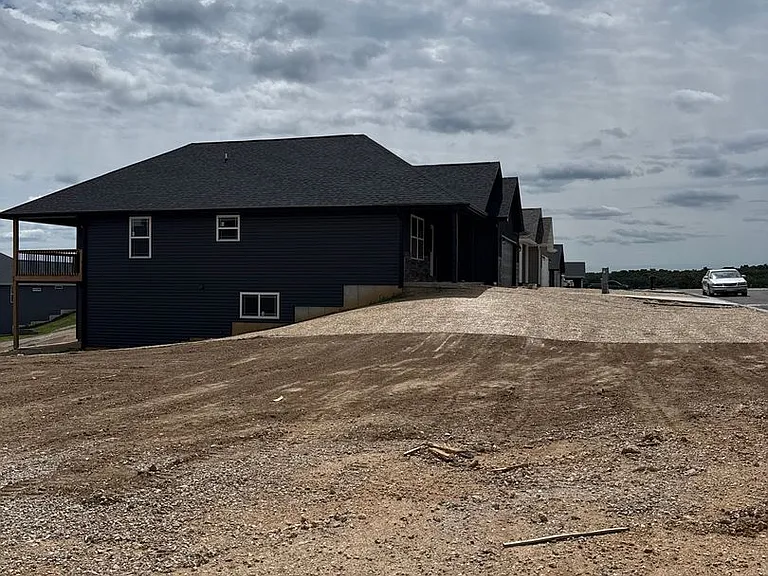932 Cottage Hill Way — Photo 126