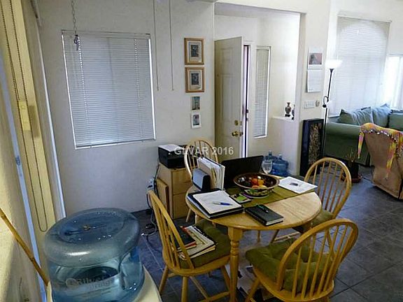 5th image of 929 Allure Dr #32