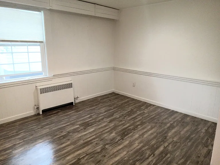 260 W Antelope Dr #6 — Photo 6