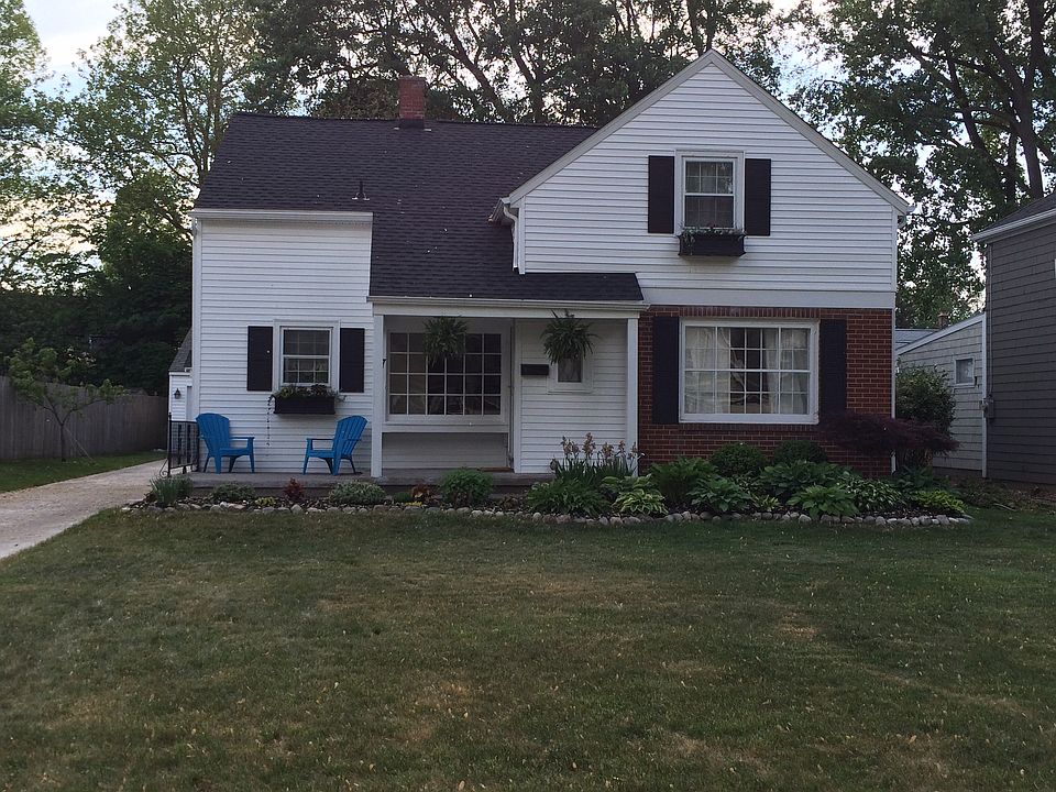1st image of 357 Walton Dr