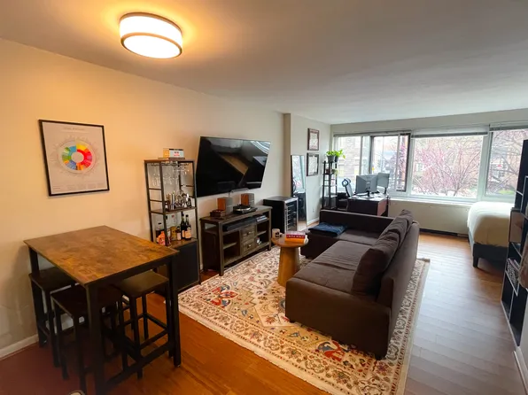 1330 New Hampshire Ave NW, Washington, DC