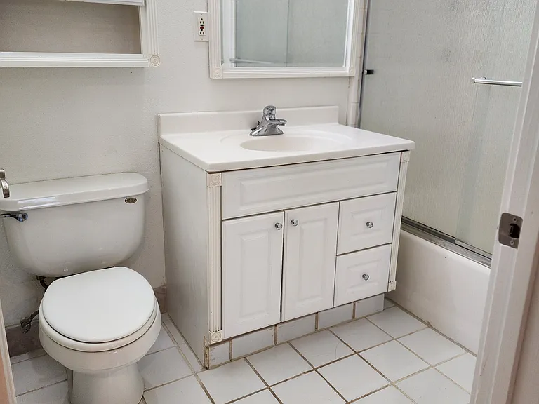 524 N K St #B — Photo 8