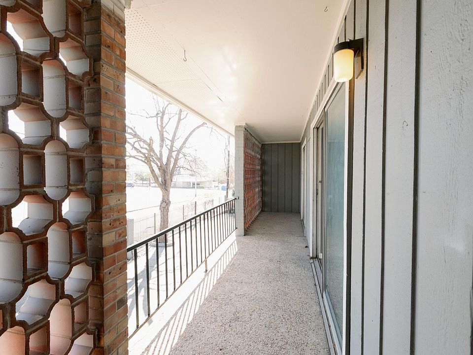1st image of 233 Howard St #232