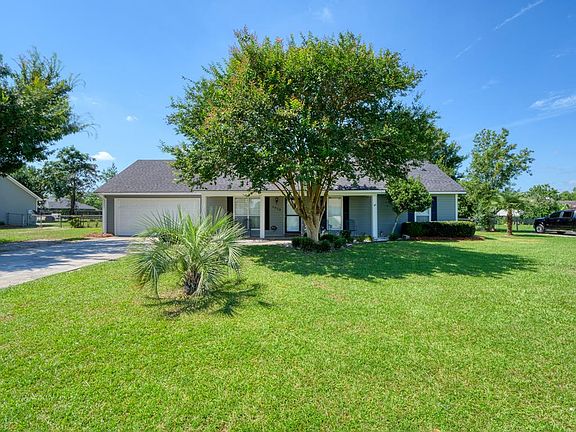 5th image of 3808 Saddlebred Ln