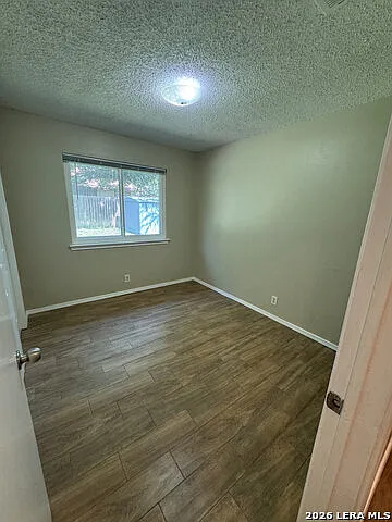 10138 Inridge — Photo 29