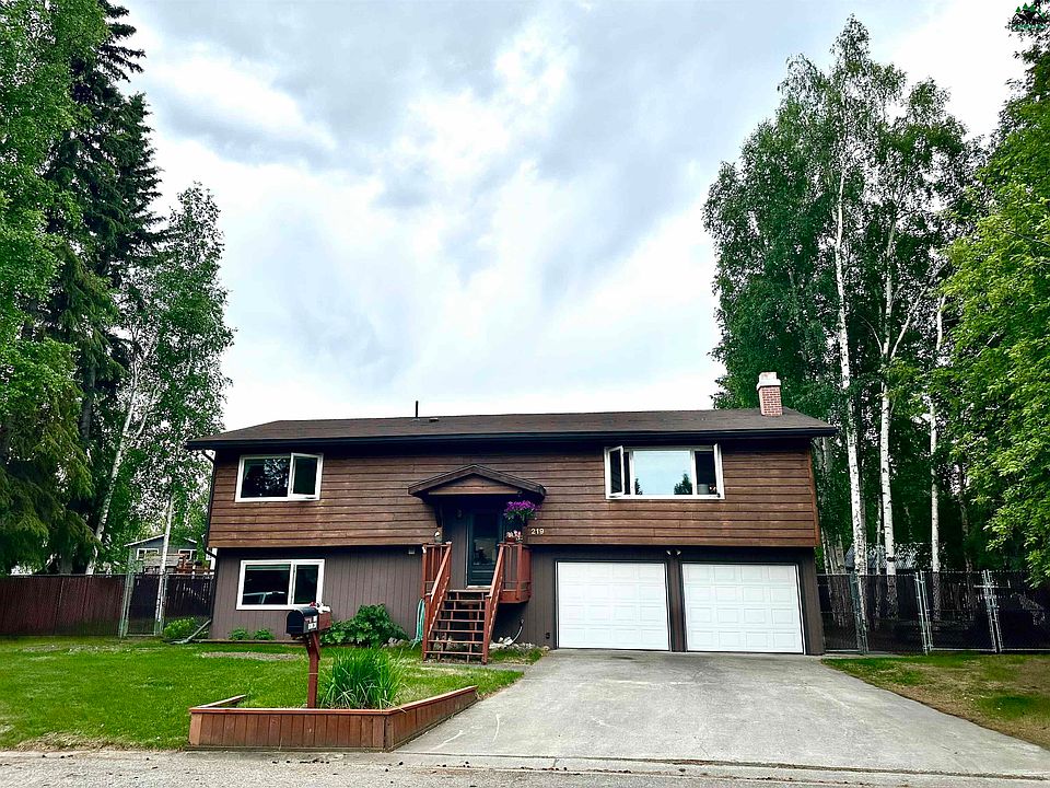1st image of 219 Yale Way