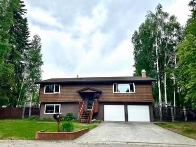 219 Yale Way, Fairbanks, AK, 99709