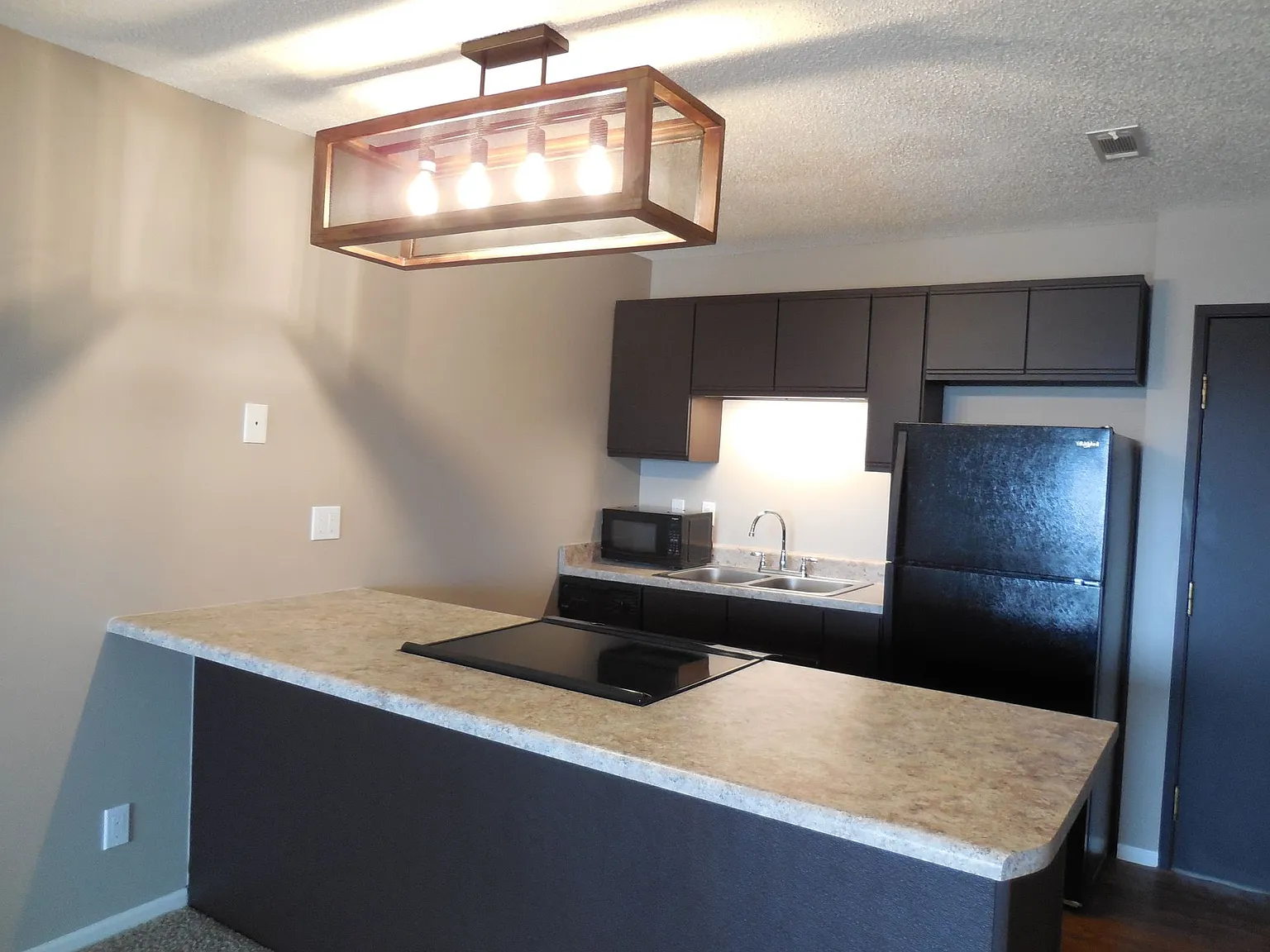 cpa - College Park Apartments — Photo 2