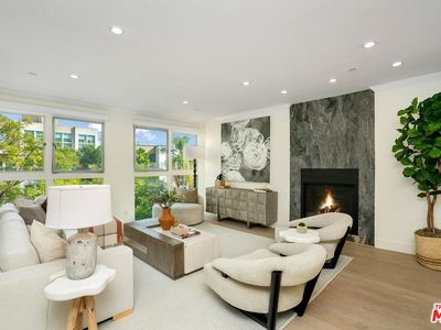 1933 Selby Ave APT 302, Los Angeles, CA, 90025