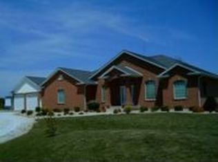 1220 N 48th St, Quincy, IL 62305