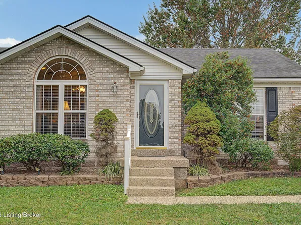 249 Forest Ridge Dr, Mount Washington, KY 40047