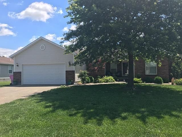 1st image of 1021 Abby Ln