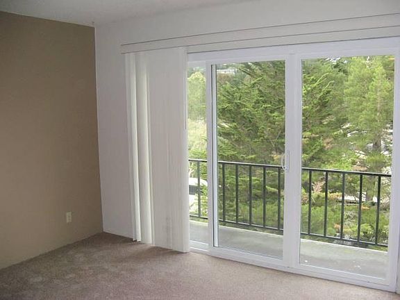 5th image of 2161 Whitman Way #29