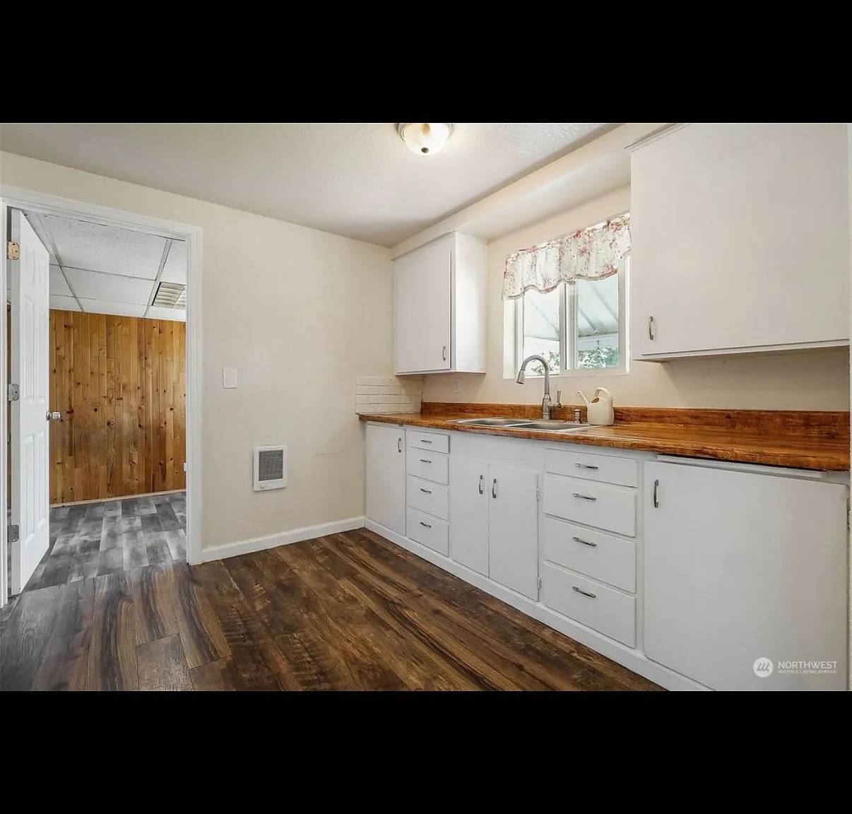 3 bed, 1118 sqft, $1,500 — Photo 4