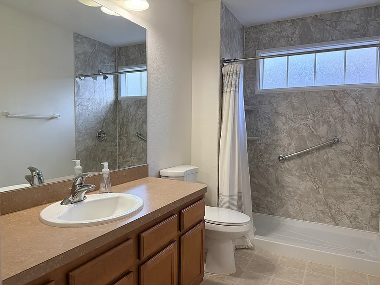 4212 Bismarck Palm Dr — Photo 34