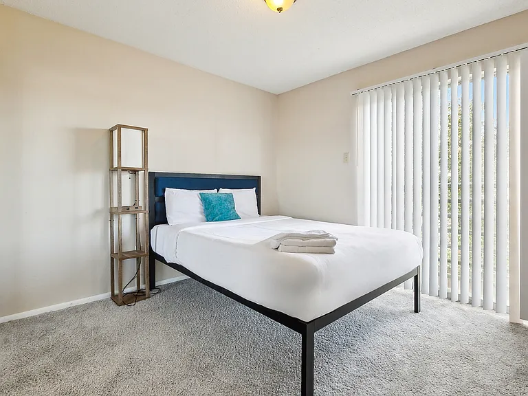 4208 Belvedere St #2RB — Photo 10