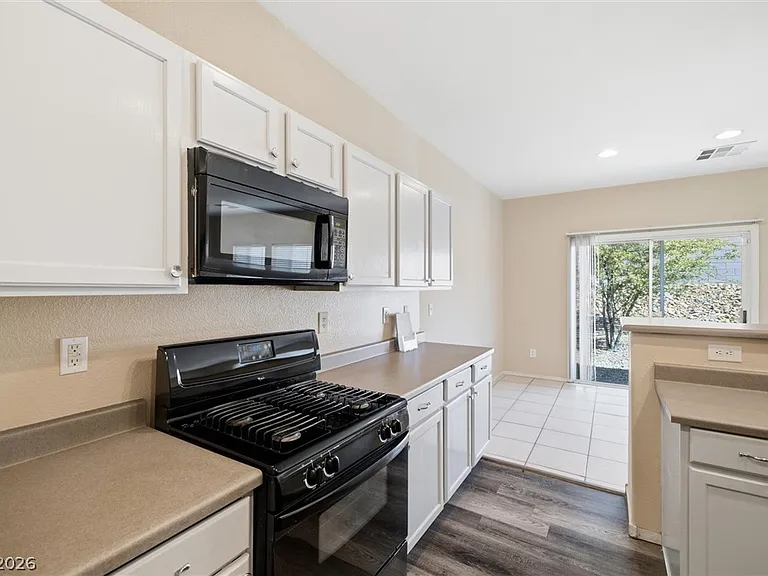 528 Round Reign Ave #0 — Photo 14
