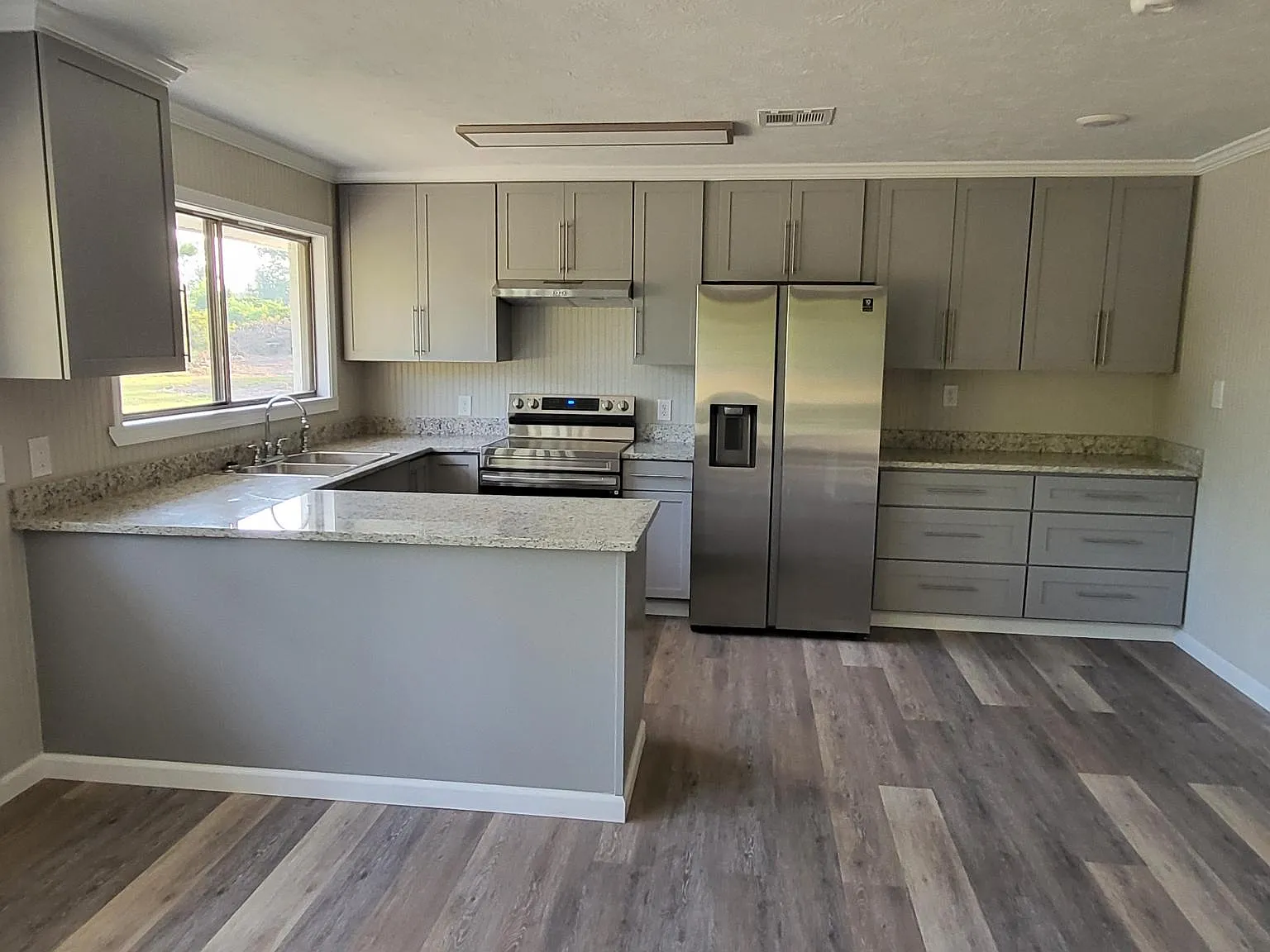 1440 Becky St — Photo 4