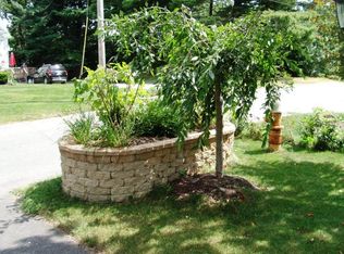 43 Scandinavia Ave, Worcester, MA 01603