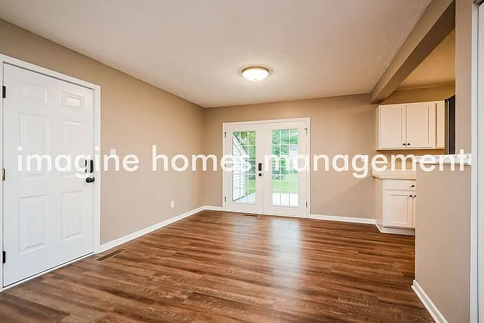 5457 Young Rd — Photo 5