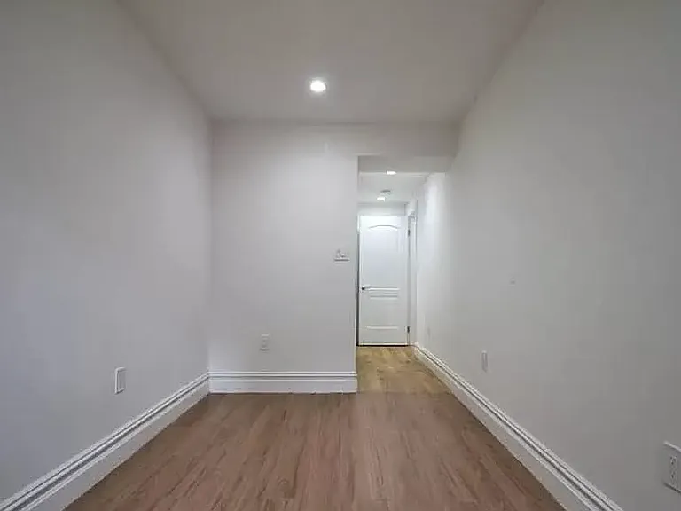 881 Park Ave #1 — Photo 6