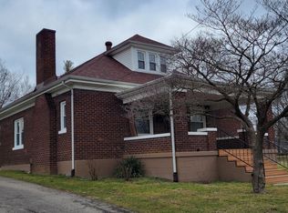 225 E East Broadway St, Danville, KY 40422