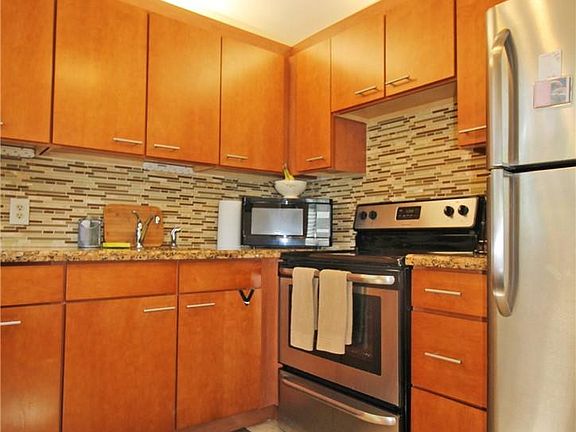 2nd image of 229 Tilford K #229