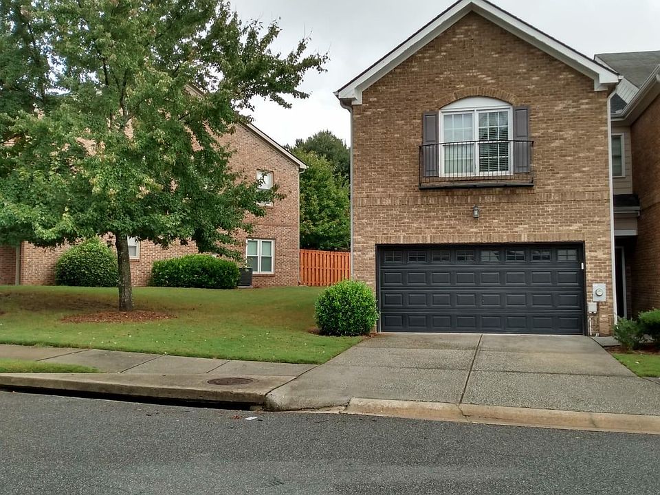 1st image of 1733 Oakbrook Lake Dr