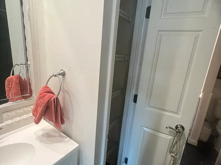 3202 Selwyn Farms Ln #7 — Photo 24