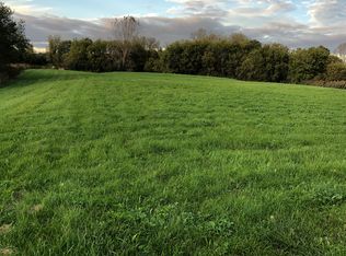 6900 Inverway Dr, Village Of Lakewood, IL 60014