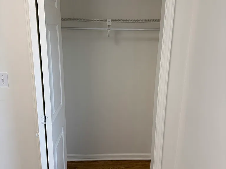 1103 N 15th Ave #2 — Photo 6