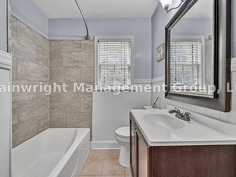 4374 Sheldon Dr — Photo 9