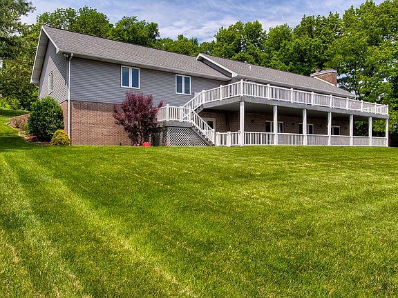 3rd image of 41 W Blue Spruce Dr