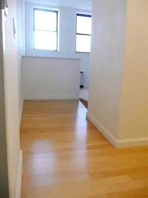 Rented by New York Residence | media 71