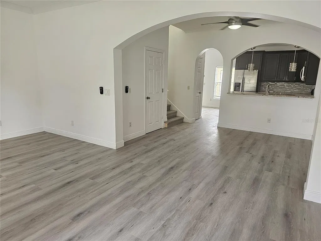 3 bed, 2.5 bath, 1520 sqft, $2,450 — Photo 3