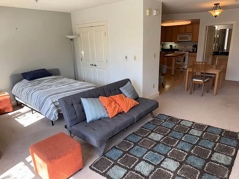 2407 Telegraph Ave #206 — Photo 6