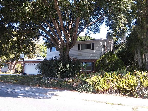 4th image of 1417 77th Ave N