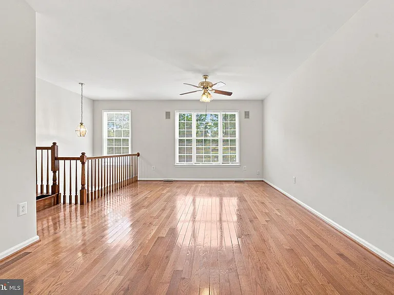 6147 Early Autumn Dr — Photo 10