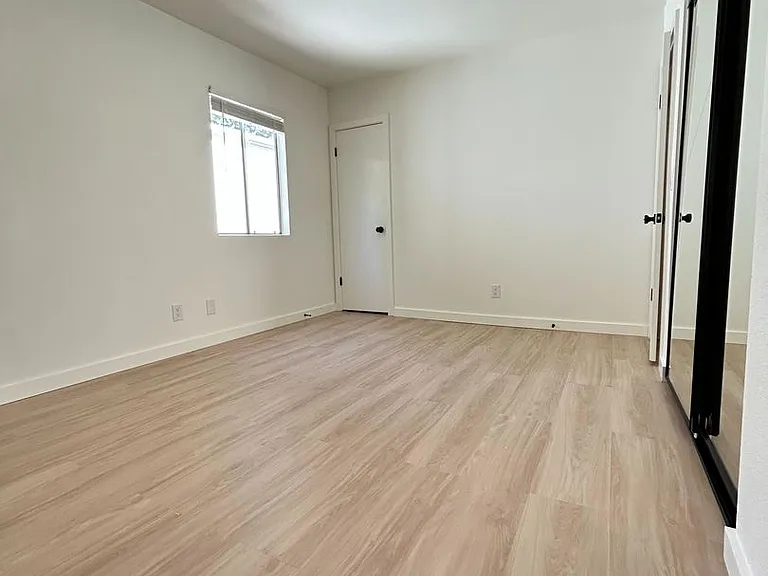 529 W. Victoria - 1236 San Pascual — Photo 28