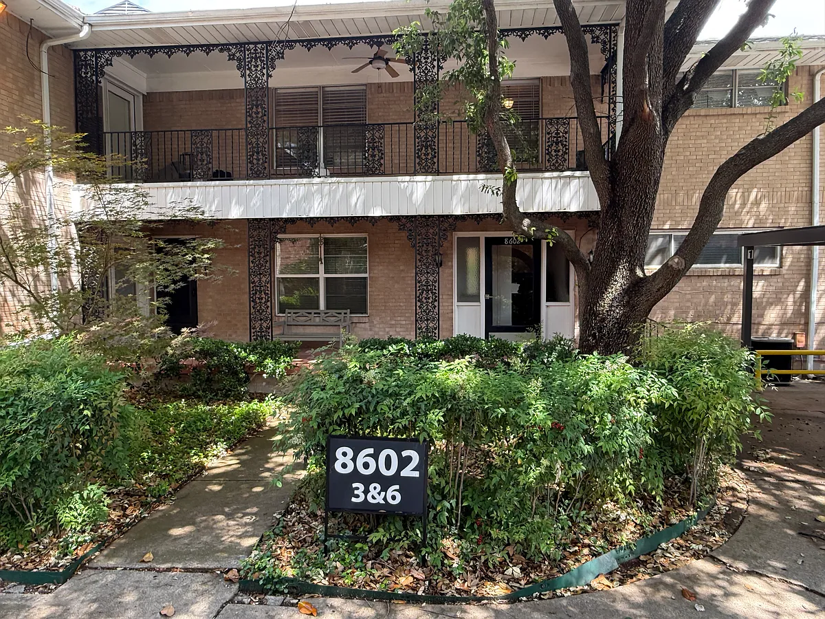 Building Photo - 8602 Baltimore Dr #3