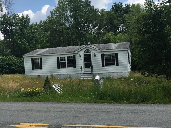 340 Clinton St, Vandling, PA 18421