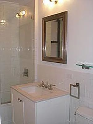 Rented by Urban Living | media 26